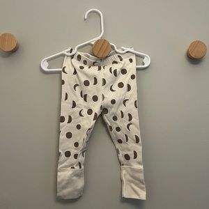 Hanna Andersson moon phases pants